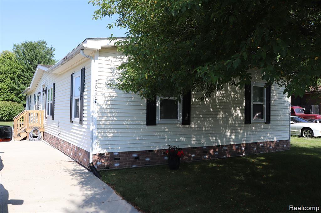Wensleydale Ct, Shelby Township, MI 48315