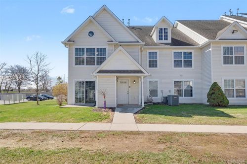 185 Ruth Ct, Middletown, NY, 10940-5320 | Card Image