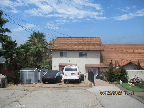 1830 Helix St, Spring Valley, CA, 91977-3995 | Card Image