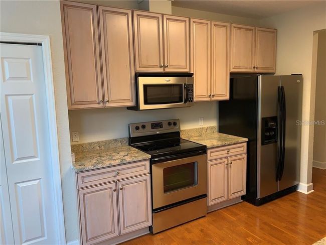 UNIT-201 - 4715 91 St Dr, Condo with 3 bedrooms, 2 bathrooms and null parking in GAINESVILLE FL | Image 11