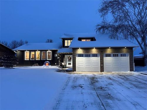 12 Parkway Dr, Swan River, MB, R0L1Z0 | Card Image