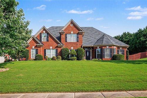 8100 Powhattan Ct, McDonough, GA, 30252-8929 | Card Image