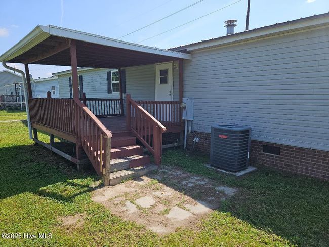 686 Casey Rd, House other with 3 bedrooms, 2 bathrooms and null parking in Kinston NC | Image 23