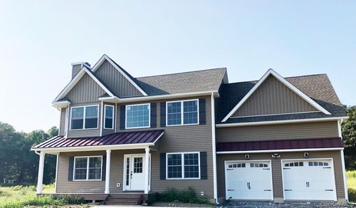 11 Sunset Ln, New Hampton, NY, 10958 | Card Image