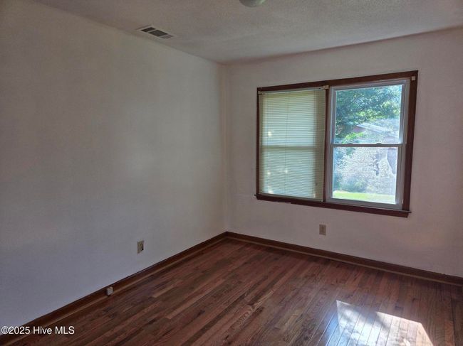 1118 Mapleton St, House other with 3 bedrooms, 2 bathrooms and 2 parking in Roanoke Rapids NC | Image 15