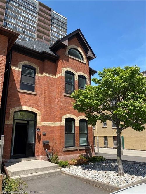 1-130 Caroline St S, Hamilton, ON, L8P3K8 | Card Image