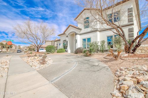 6292 Franklin Dove Ave, El Paso, TX, 79912-7703 | Card Image