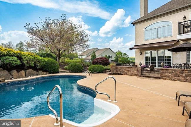 319 Ironstone Ln, Home with 4 bedrooms, 4 bathrooms and null parking in ELVERSON PA | Image 63