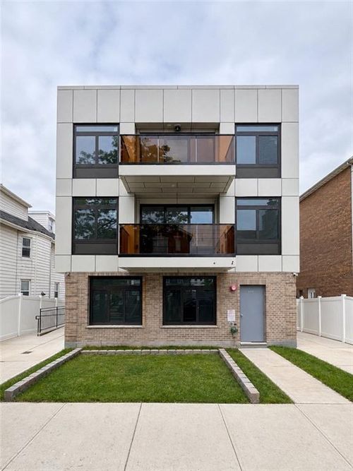 2b-207 Bay 35 Th Street, Brooklyn, NY, 11214 | Card Image