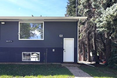 4806B 48 Ave, Home with 2 bedrooms, 2 bathrooms and 2 parking in Forestburg AB | Image 1