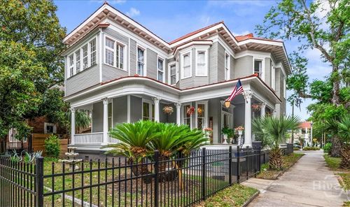 120 W 37th St, Savannah, GA, 31401-8577 | Card Image