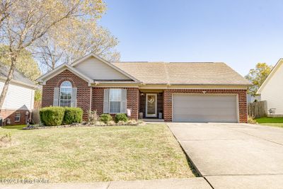 24 Bald Mountain Cir, House other with 3 bedrooms, 2 bathrooms and null parking in Shelbyville KY | Image 2