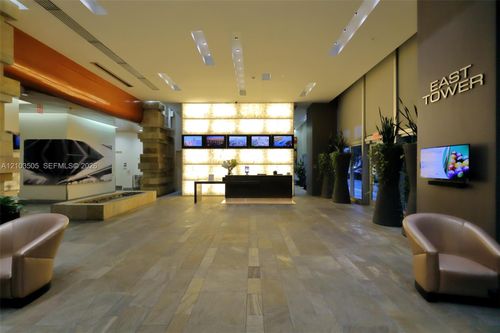 1607-500 Brickell Ave, Miami, FL, 33131-2579 | Card Image