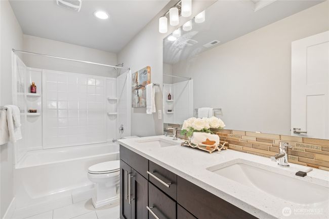 4008 223 Rd Pl Se, House other with 3 bedrooms, 3 bathrooms and 2 parking in Bothell WA | Image 23