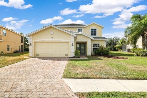 2201 Cape Heather Cir, CAPE CORAL, FL, 33991-3523 | Card Image