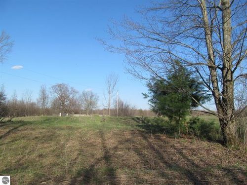 000 90th Avenue, Evart, MI, 49631 | Card Image