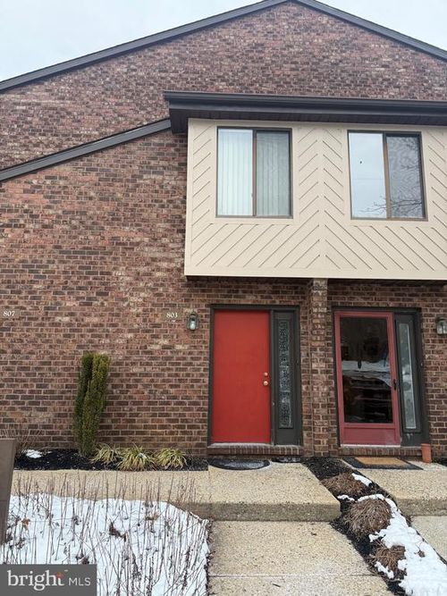 803-803 Mountainview Drive, CHESTERBROOK, PA, 19087 | Card Image