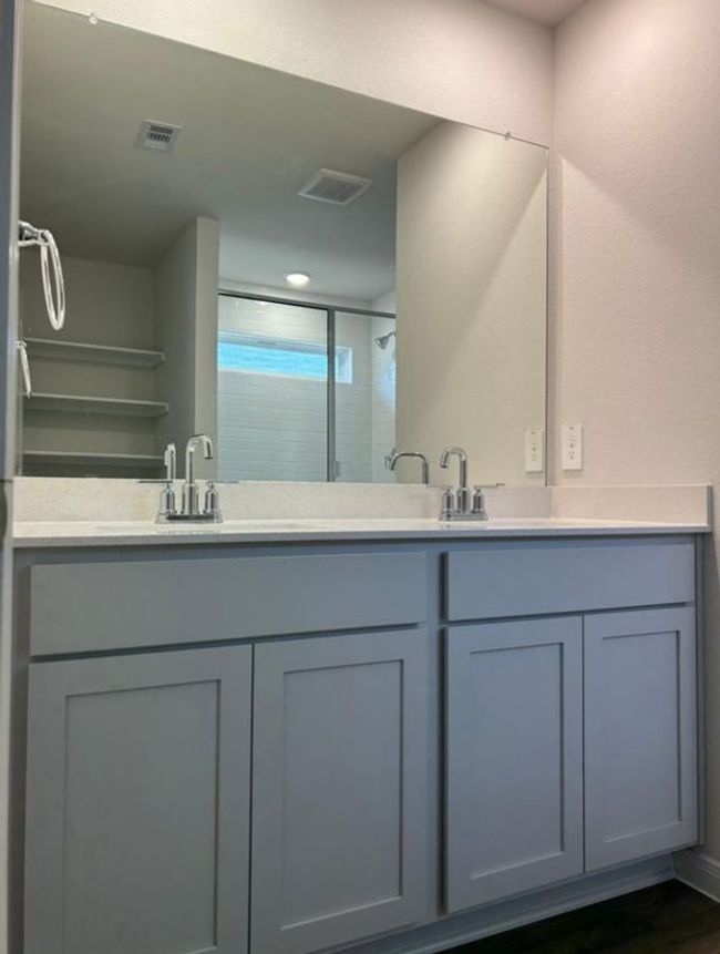 1313 Camden Ln, House other with 4 bedrooms, 3 bathrooms and 4 parking in Lockhart TX | Image 23