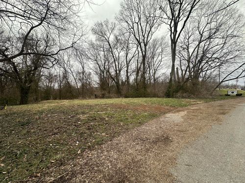 108 Preston Ct, Versailles, KY, 40383-1217 | Card Image