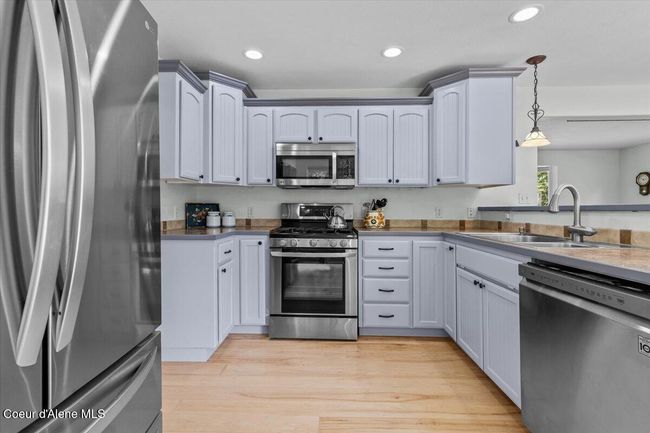 596 Overlake View Rd, House other with 3 bedrooms, 3 bathrooms and null parking in Cocolalla ID | Image 14