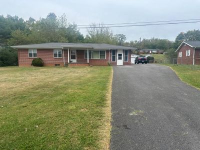 4127 Steeelsburg Hwy, House other with 3 bedrooms, 1 bathrooms and 1 parking in Cedar Bluff VA | Image 1