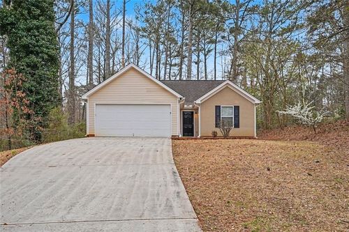 85 Homestead Pl, Rex, GA, 30273-1914 | Card Image
