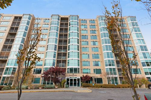 809-12148 224 St, Maple Ridge, BC, V2X3N8 | Card Image