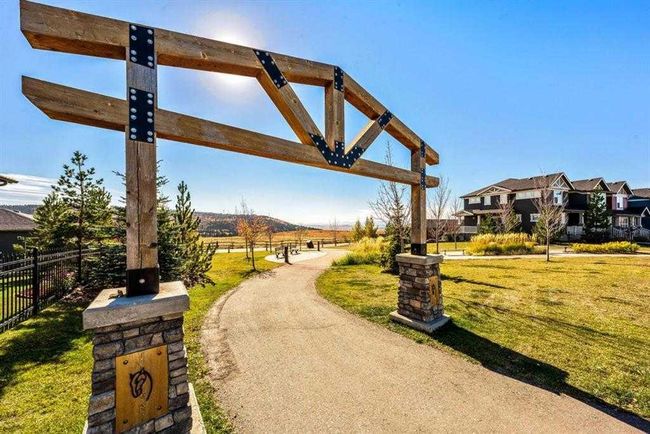 7 Sundown Cres, House other with 4 bedrooms, 4 bathrooms and 4 parking in Cochrane AB | Image 47