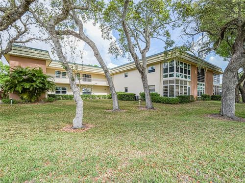 apt-205-6 Vista Gardens Trl, Vero Beach, FL, 32962-1775 | Card Image