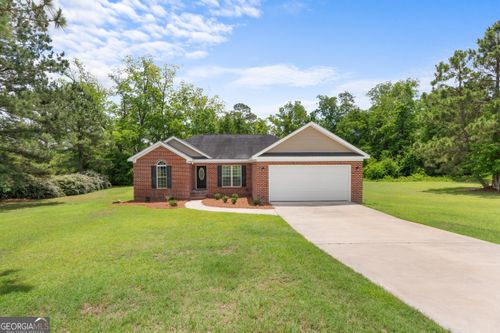 176 Sandalwood Cir, Statesboro, GA, 30458-7779 | Card Image