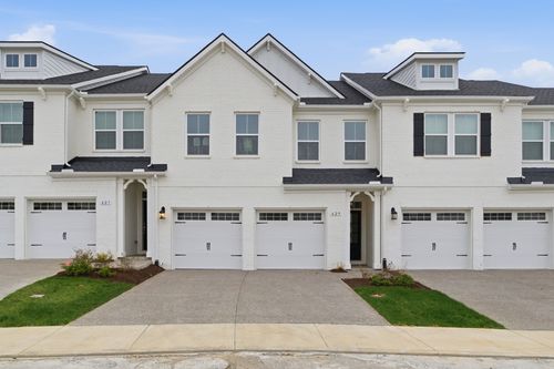 629 Club View Way, Mount Juliet, TN, 37122-4791 | Card Image