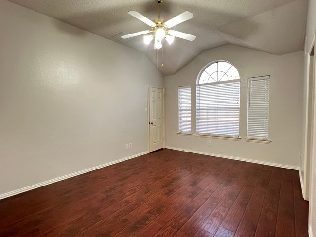 11015 Tree Shadow Ln, House other with 3 bedrooms, 2 bathrooms and null parking in Frisco TX | Image 14