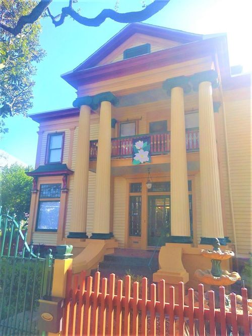 2927 Avenue P, Galveston, TX, 77550-7753 | Card Image