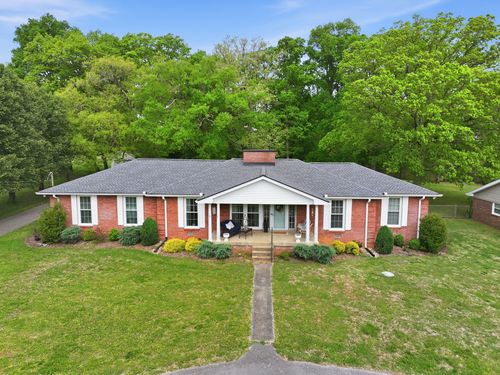 1308 Hill Lakes Ln, Lebanon, TN, 37090-5036 | Card Image