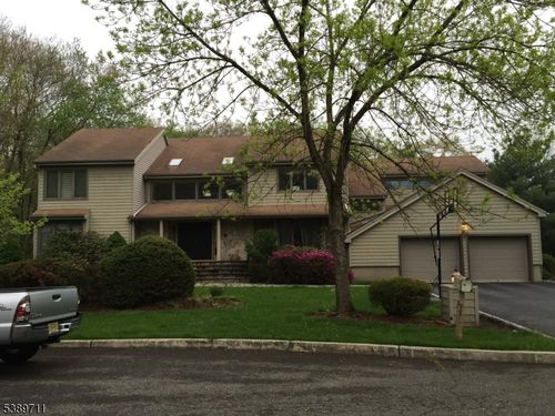 48 Flint Ter, Harrington Park, NJ, 07640-1058 | Card Image