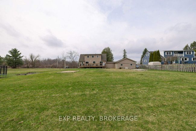 1038 Mccallum Lane, House other with 4 bedrooms, 3 bathrooms and 3 parking in Sydenham ON | Image 38