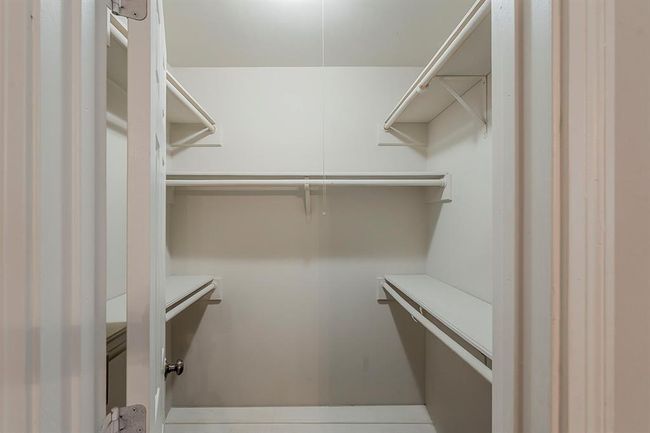 7803 Hurst Forest Dr, House other with 4 bedrooms, 3 bathrooms and 2 parking in Humble TX | Image 38