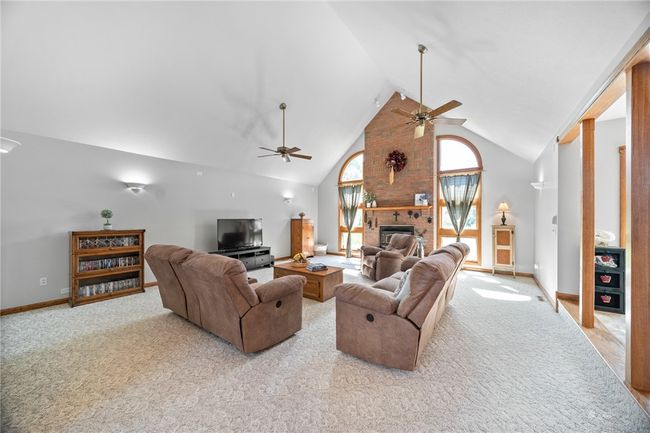 18989 Gospel Hill Rd, House other with 4 bedrooms, 4 bathrooms and 2 parking in Saegertown PA | Image 13