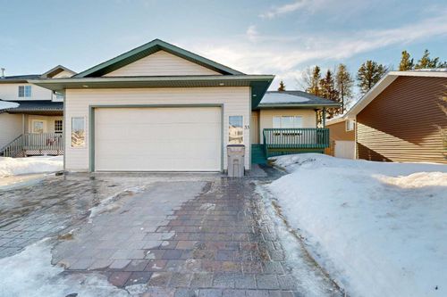 33 Park Circle, Whitecourt, AB, T7S1V3 | Card Image