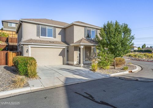 3648 Hollywood Park Dr, Reno, NV, 89512-7310 | Card Image