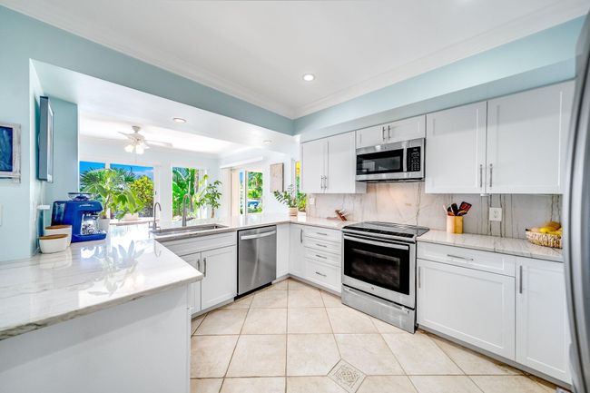 4010 Ne 25 Th Ave, House other with 3 bedrooms, 3 bathrooms and null parking in Lighthouse Point FL | Image 19
