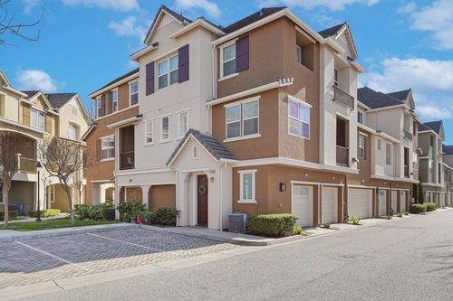 2152 Sheffield Dr, San Jose, CA, 95131-1589 | Card Image