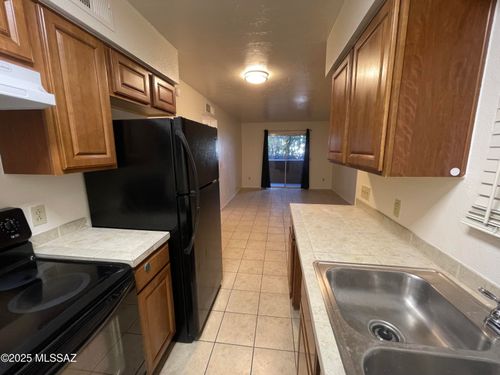 1012-1810 E Blacklidge Drive, Tucson, AZ, 85719 | Card Image