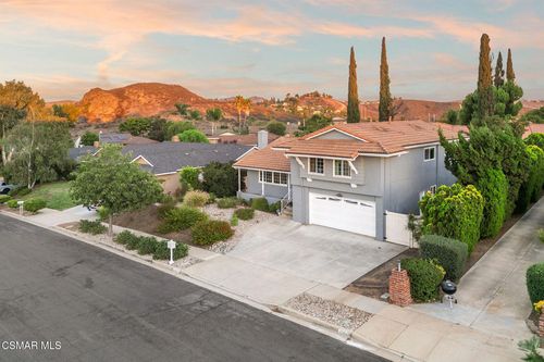 1076 Calle Contento, Thousand Oaks, CA, 91360-6104 | Card Image