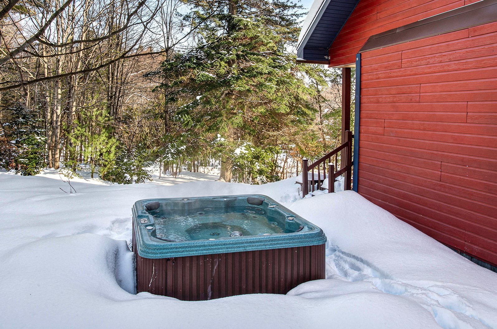 Residential in Mille-Isles 3