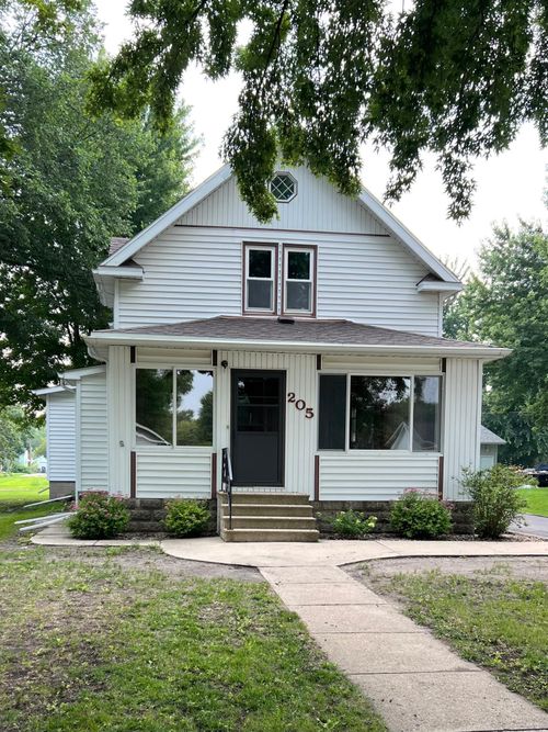 205 3rd St E, Morgan, MN, 56266-1415 | Card Image