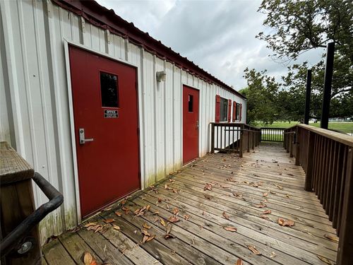 817 Walnut St, Wharton, TX, 77488-4017 | Card Image