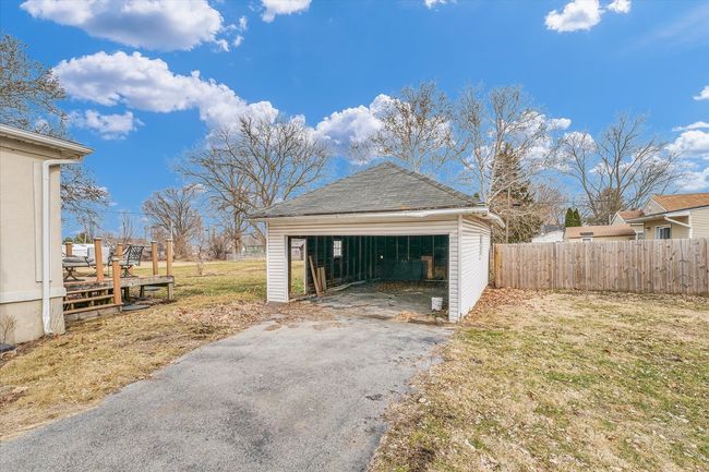 230 N Main St, House other with 3 bedrooms, 2 bathrooms and 3 parking in Cisco IL | Image 53