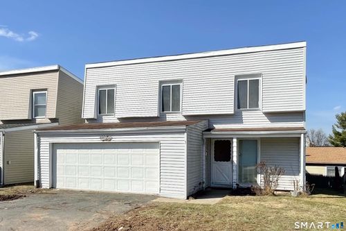 3 Braeburn Ln, Middletown, CT, 06457-1622 | Card Image