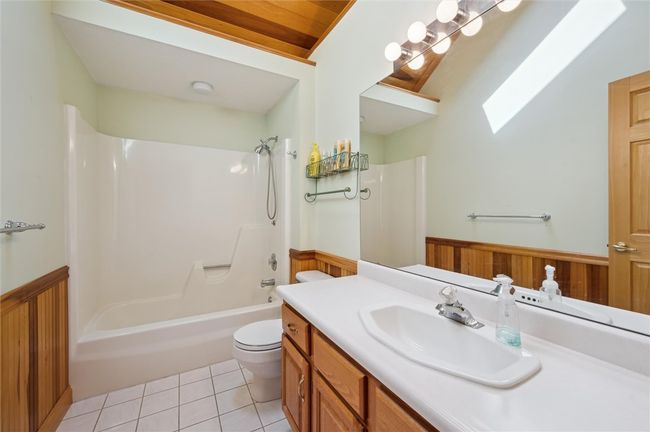 205 Elmhurst Circle, House other with 4 bedrooms, 4 bathrooms and 3 parking in Cranberry Twp PA | Image 39